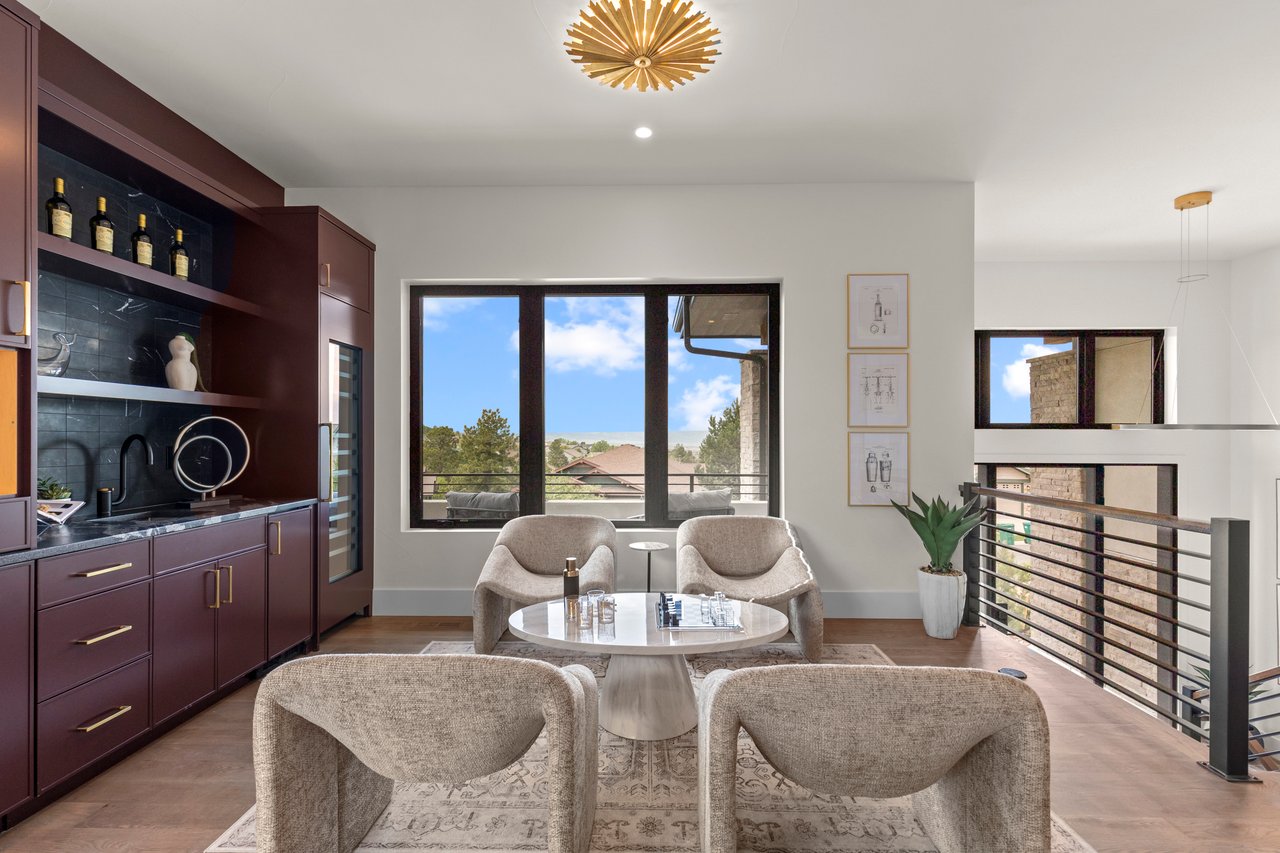 2783 Hawk Point 