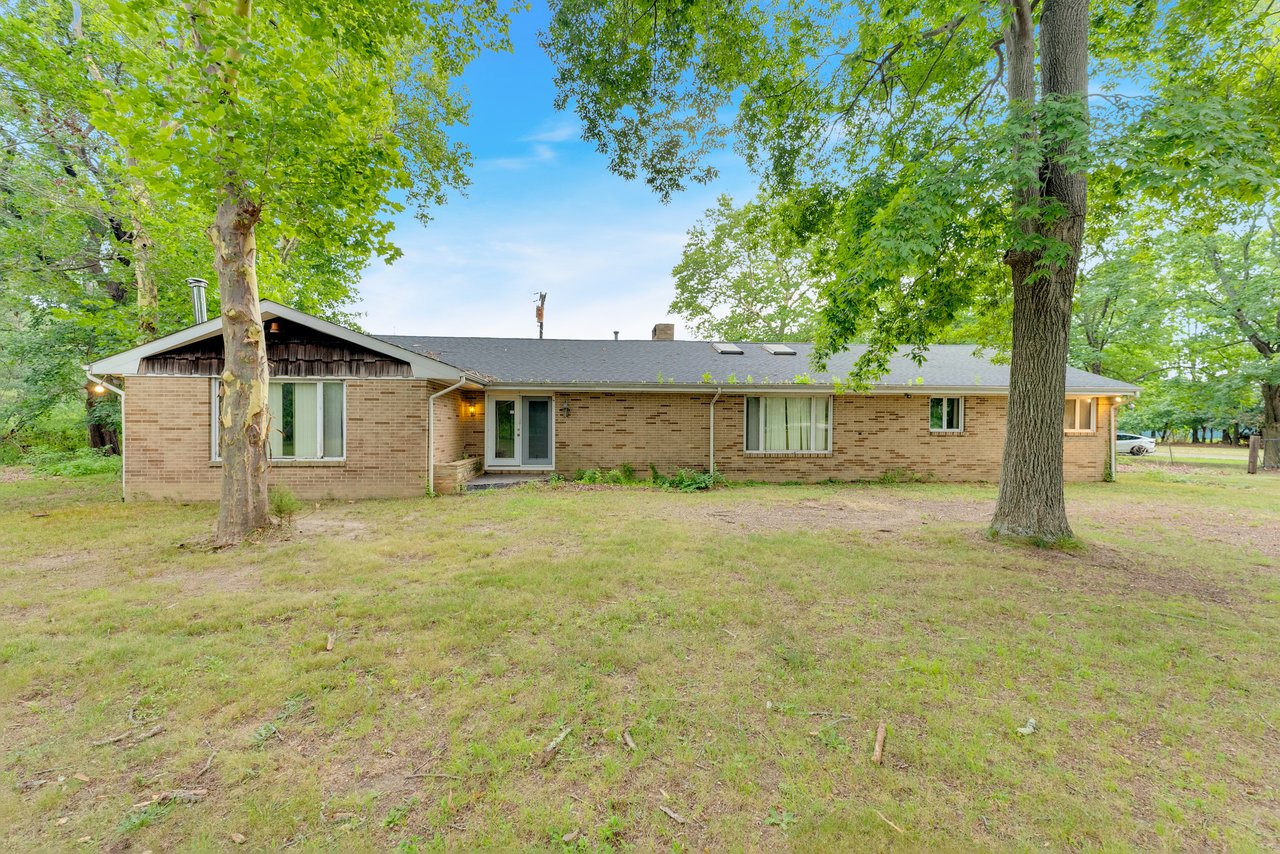 3042 S BLACK HORSE PK