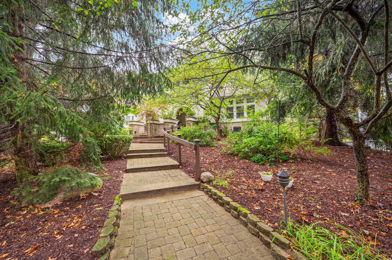 Lake MI Townhouse