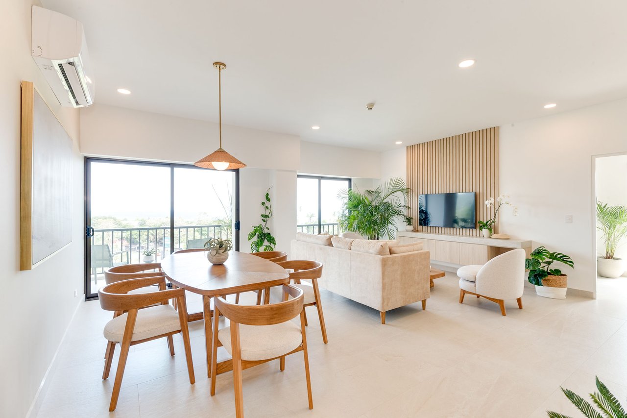 Ocean & Mountain View Modern Beach Condominium 