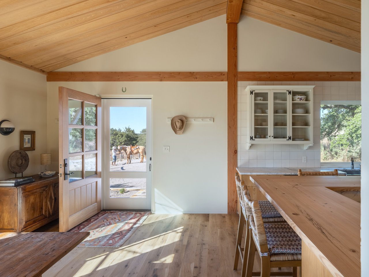 1934 N Walnut Springs Rd