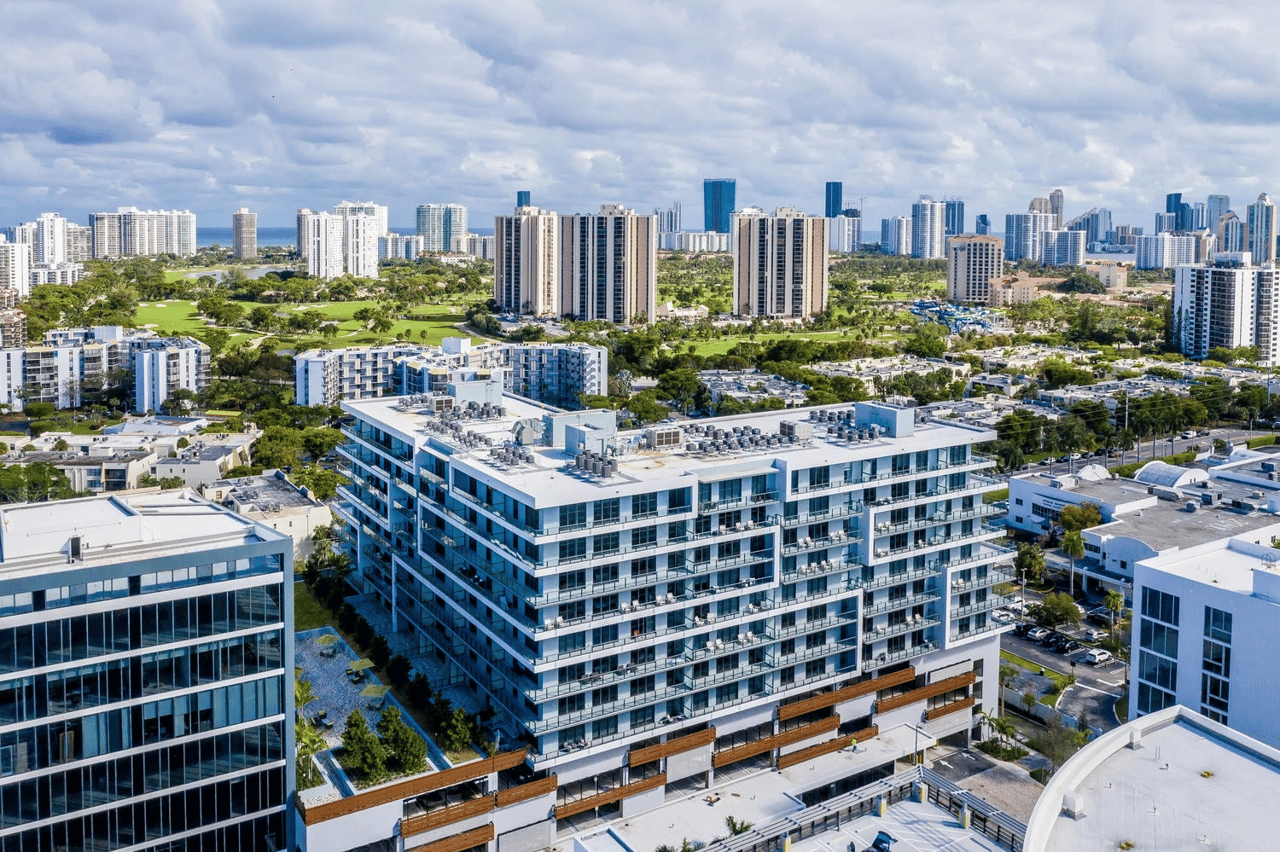 Aventura Park Square