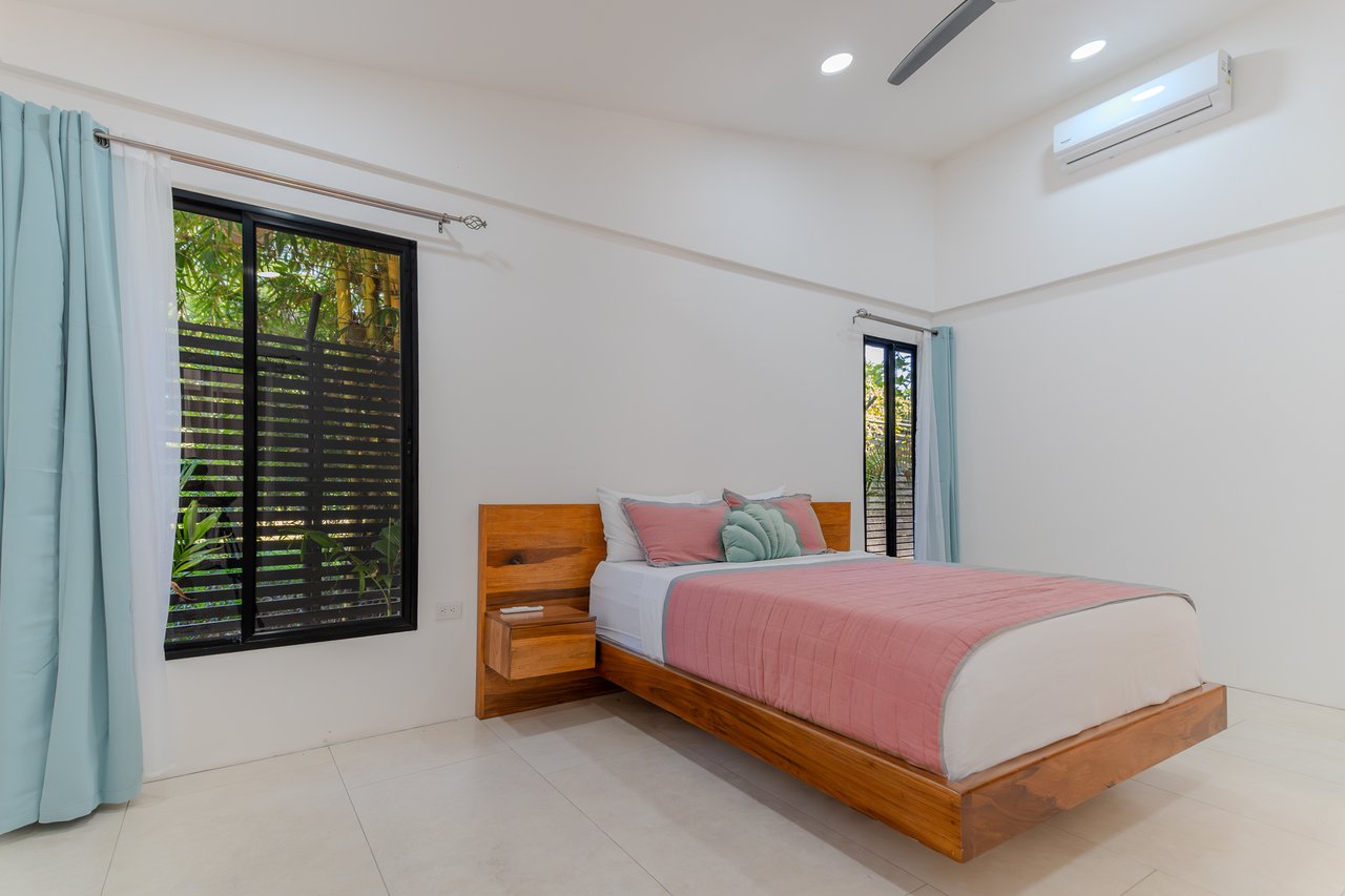 LOCATION,LOCATION, LOCATION – 3-BEDROOM VILLA STEPS FROM THE BEACH