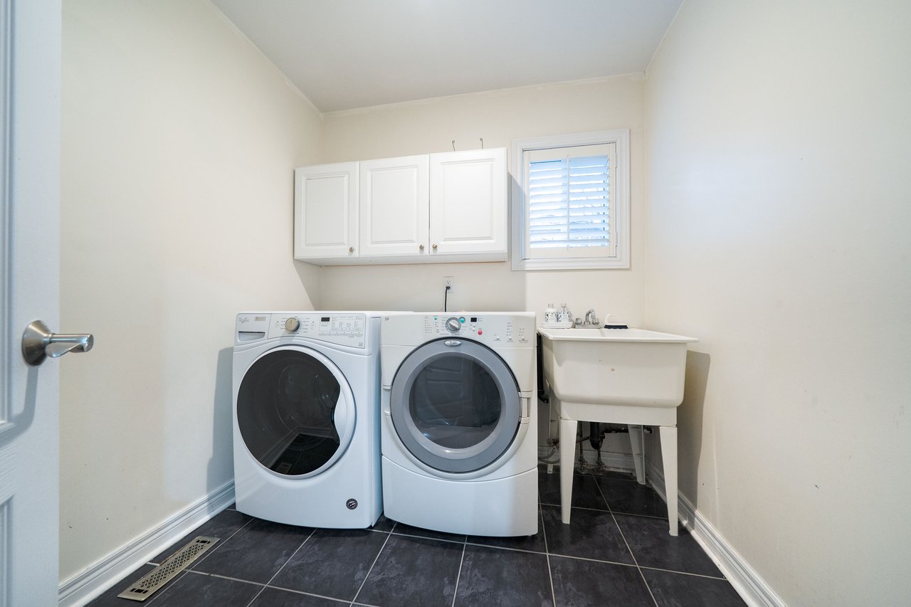 148 Devonsleigh Boulevard