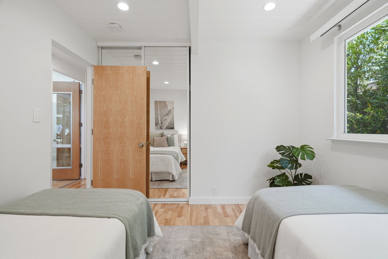 941 Eichler DR