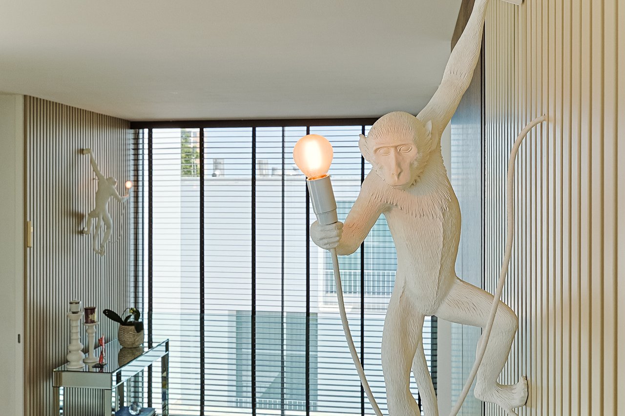 “The Green Villa” – Elegant Luxury Villa with Pool in Carnaxide, Oeiras