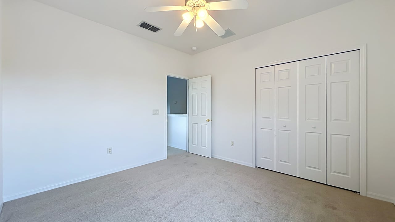 Orlando Vista Lakes 5-Bedroom 4-Bathroom Home and Lifestyle