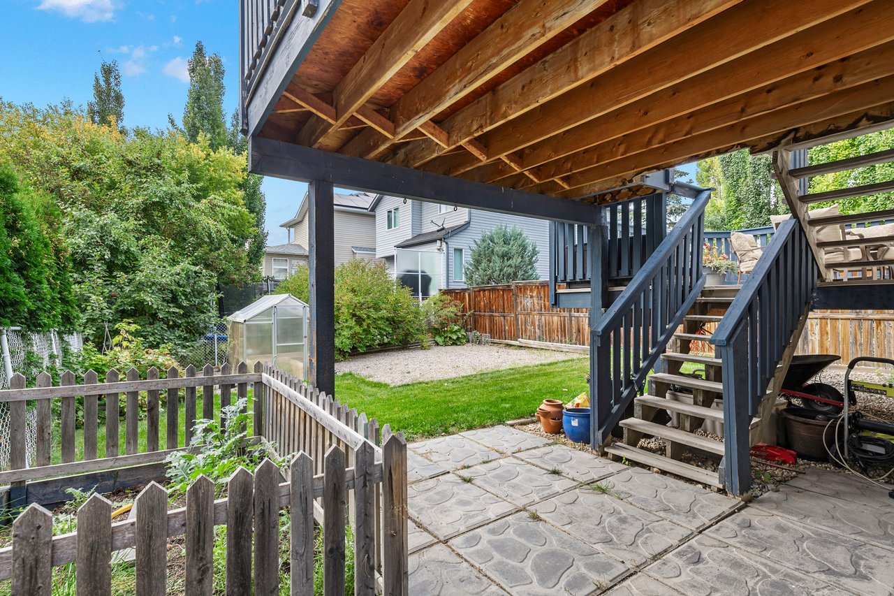 172 Tuscany Meadows Heath NW