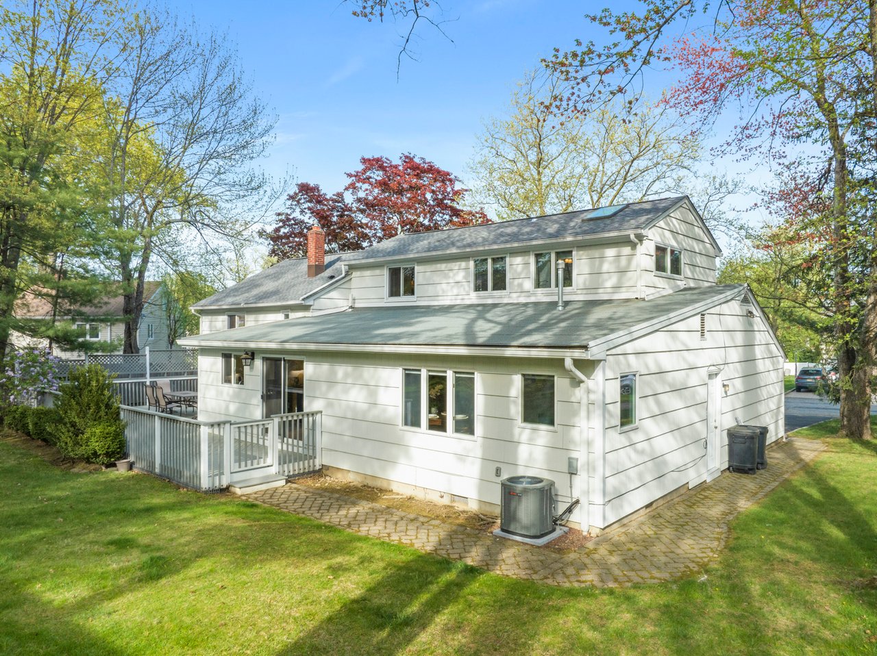 7 Kinkead Dr, Livingston