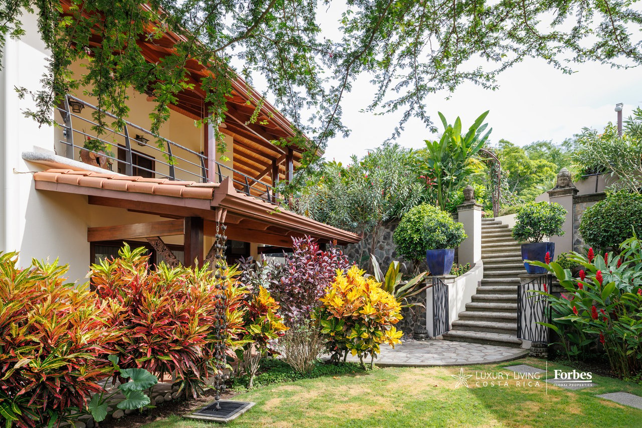 21470 - The Atenas Estate: Residencia de Lujo en Venta en Atenas
