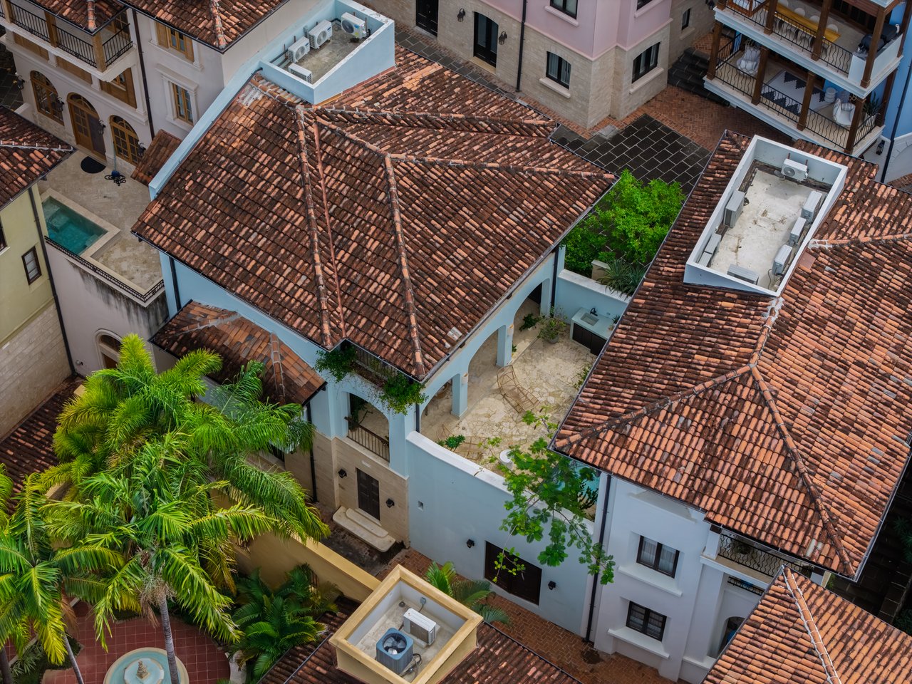 16 Calle La Ronda | Renovated Three-Bedroom Home Steps from Playa Danta
