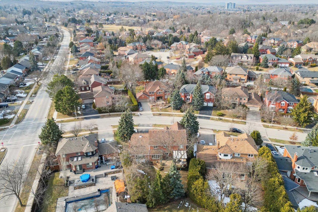 1322 Winterberry Drive