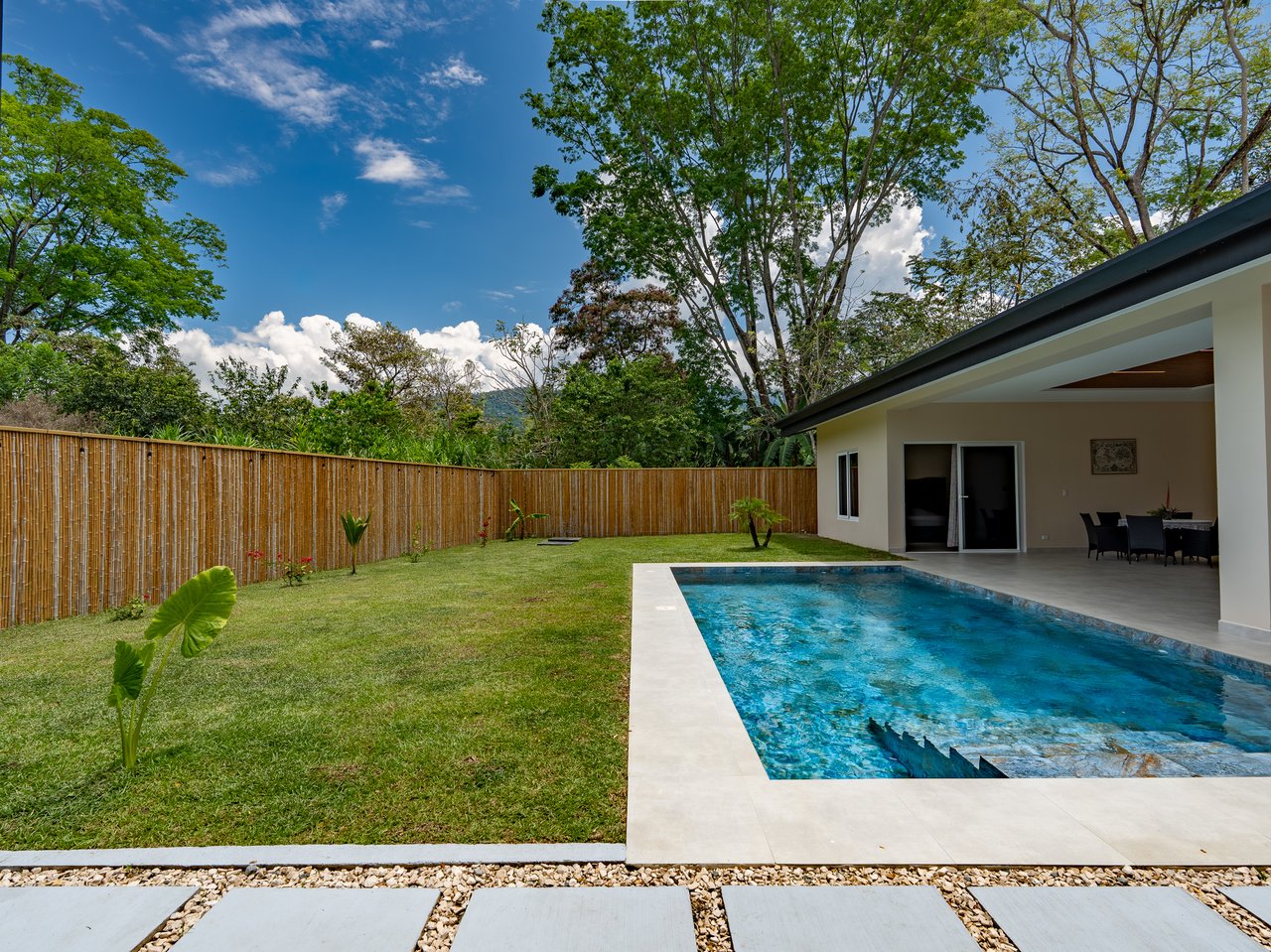 Refined Tropical Home in Uvita, Costa Rica | Walk to Beach & Parque Nacional Marino Ballena