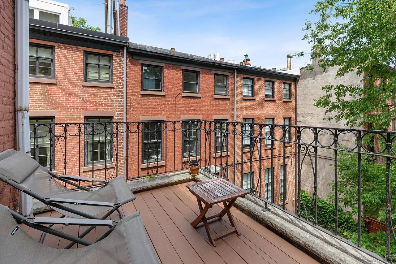 67 WILLOW Street 3