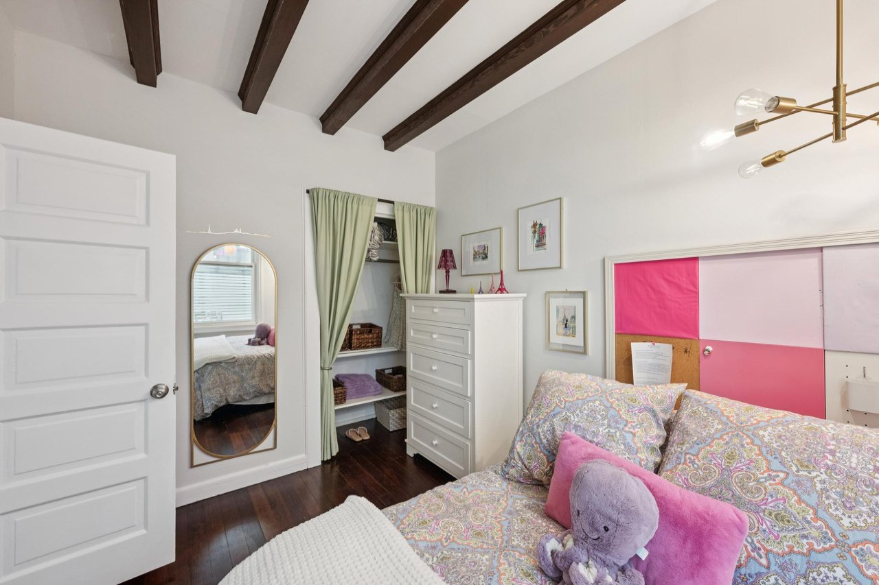 50 Perine Place