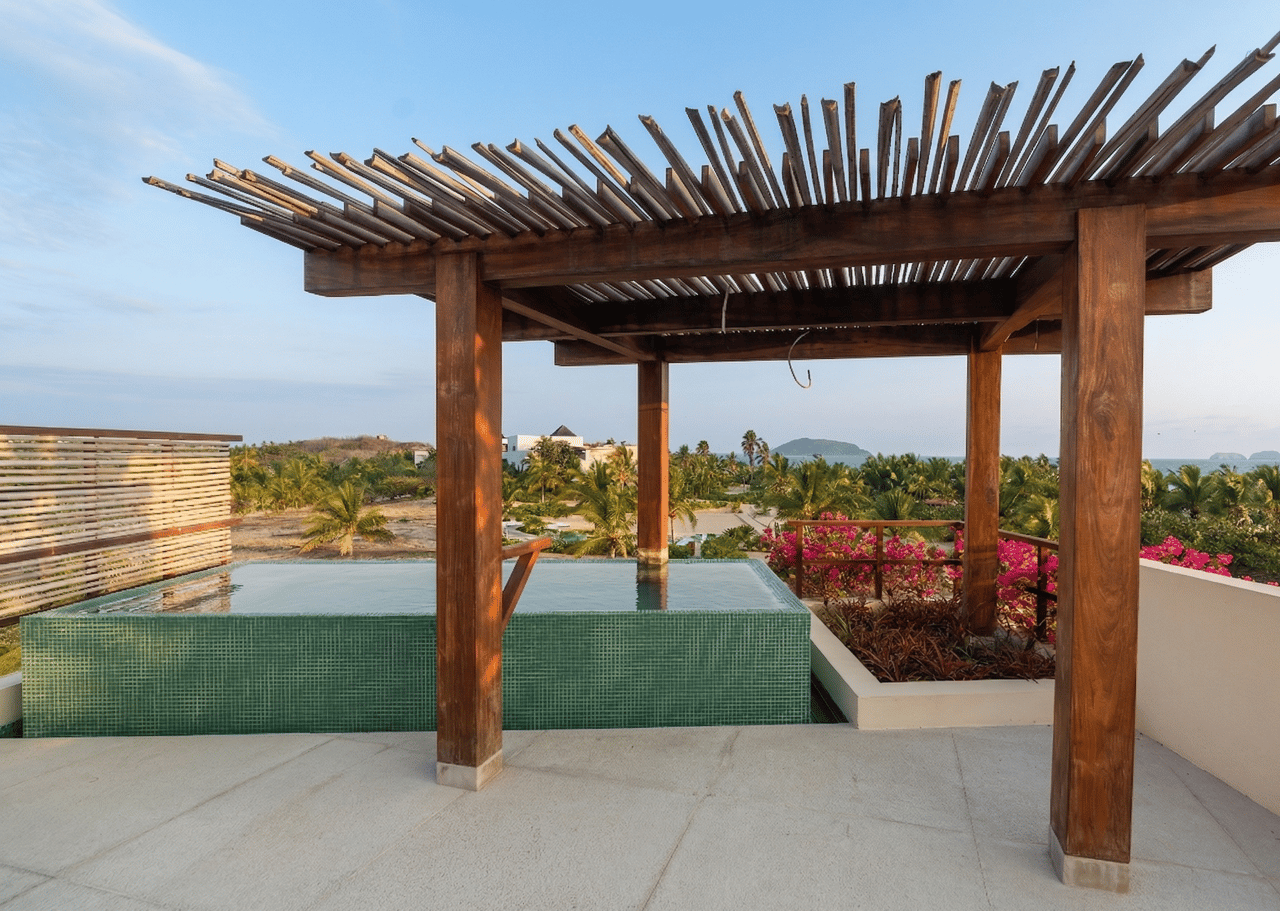 Marea Beachfront Casa VR6