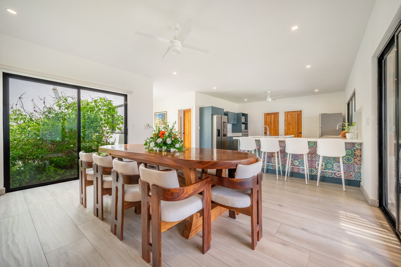 Casa Off shore | Spacious 6BR Home Steps from Tamarindo Beach & Town