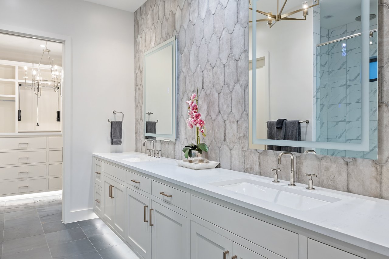 Lake Travis Waterfront