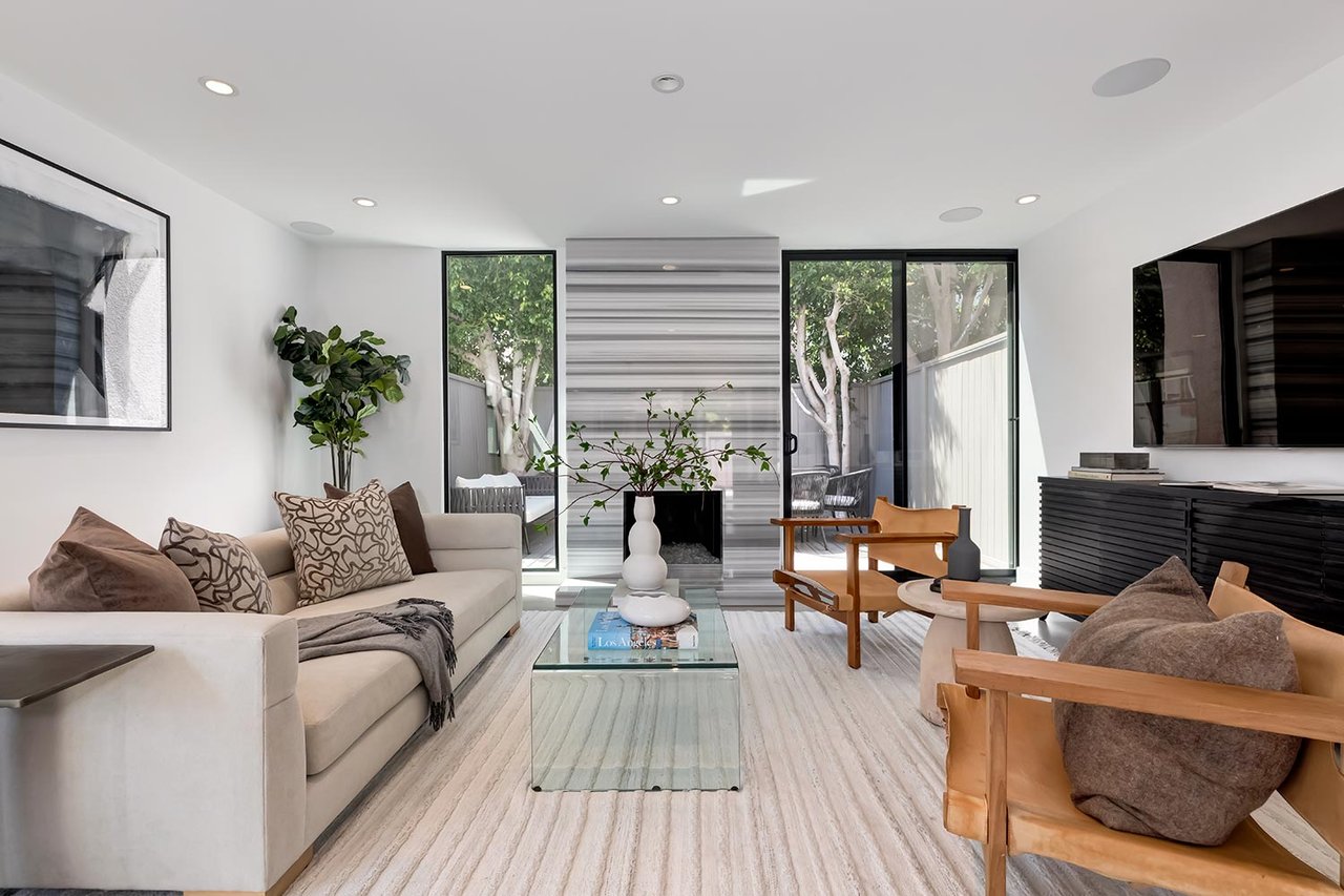 1327 Havenhurst Unit #10
