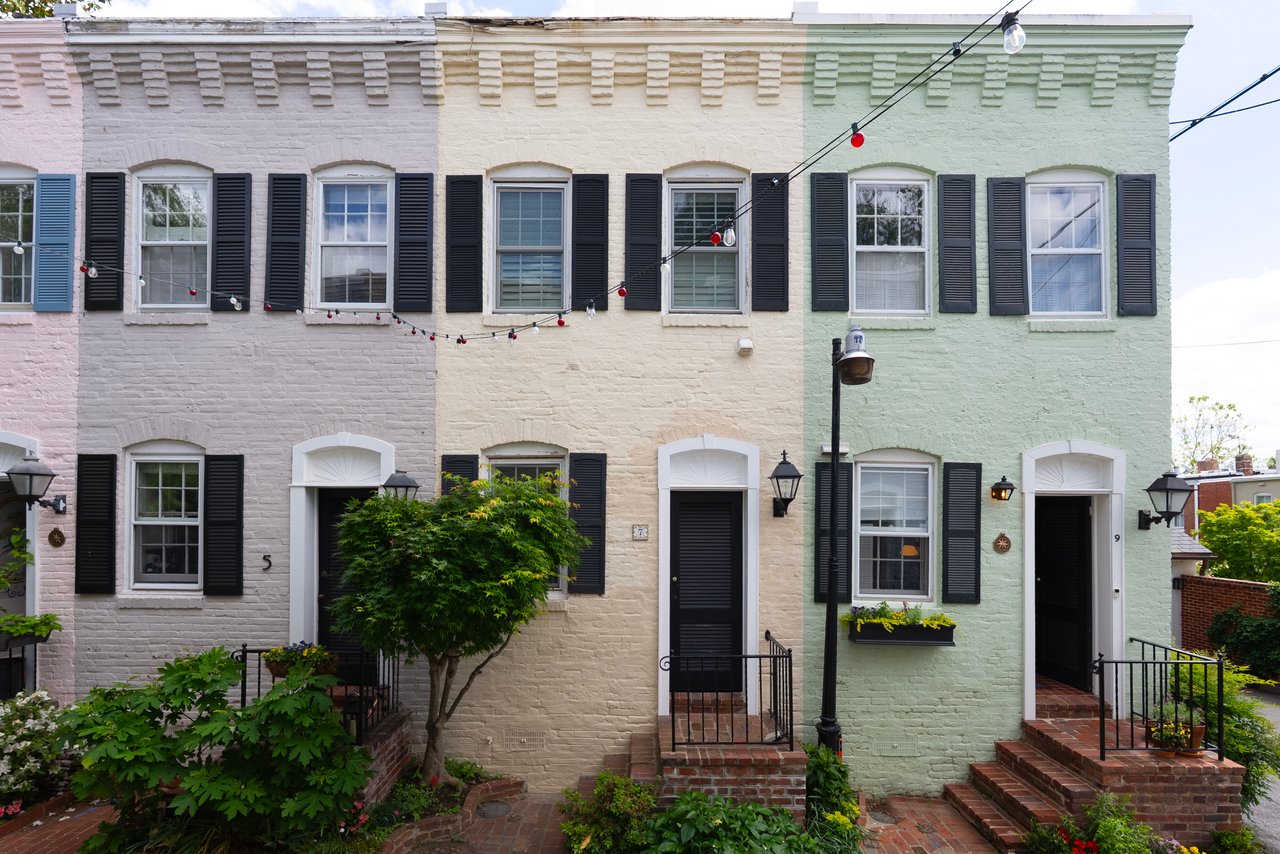 7 Pomander Walk NW