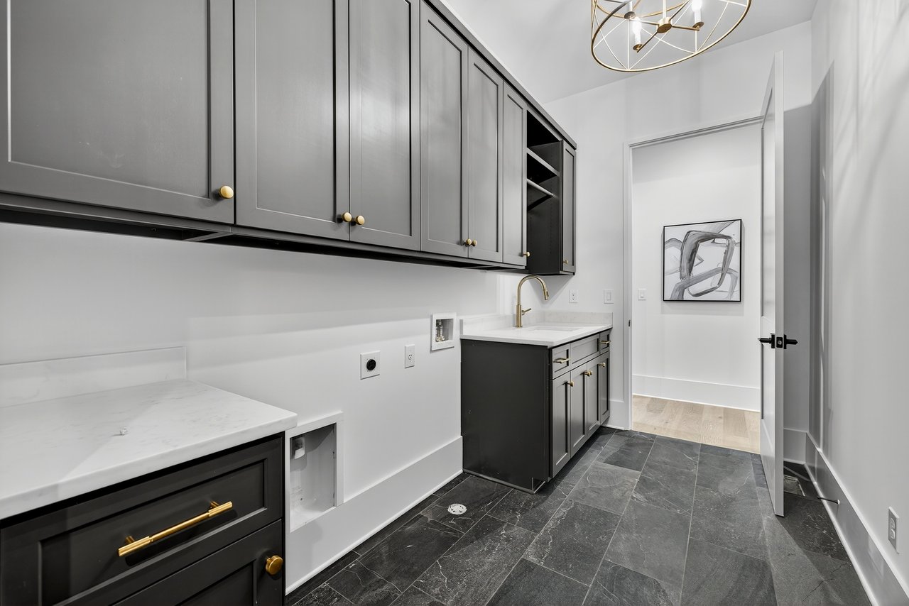 2237 BETHANY BEND MILTON, GA