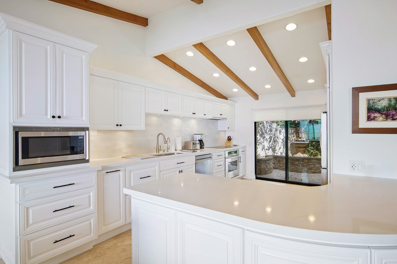 Coveted Guard-Gated Zuma Bay Villas