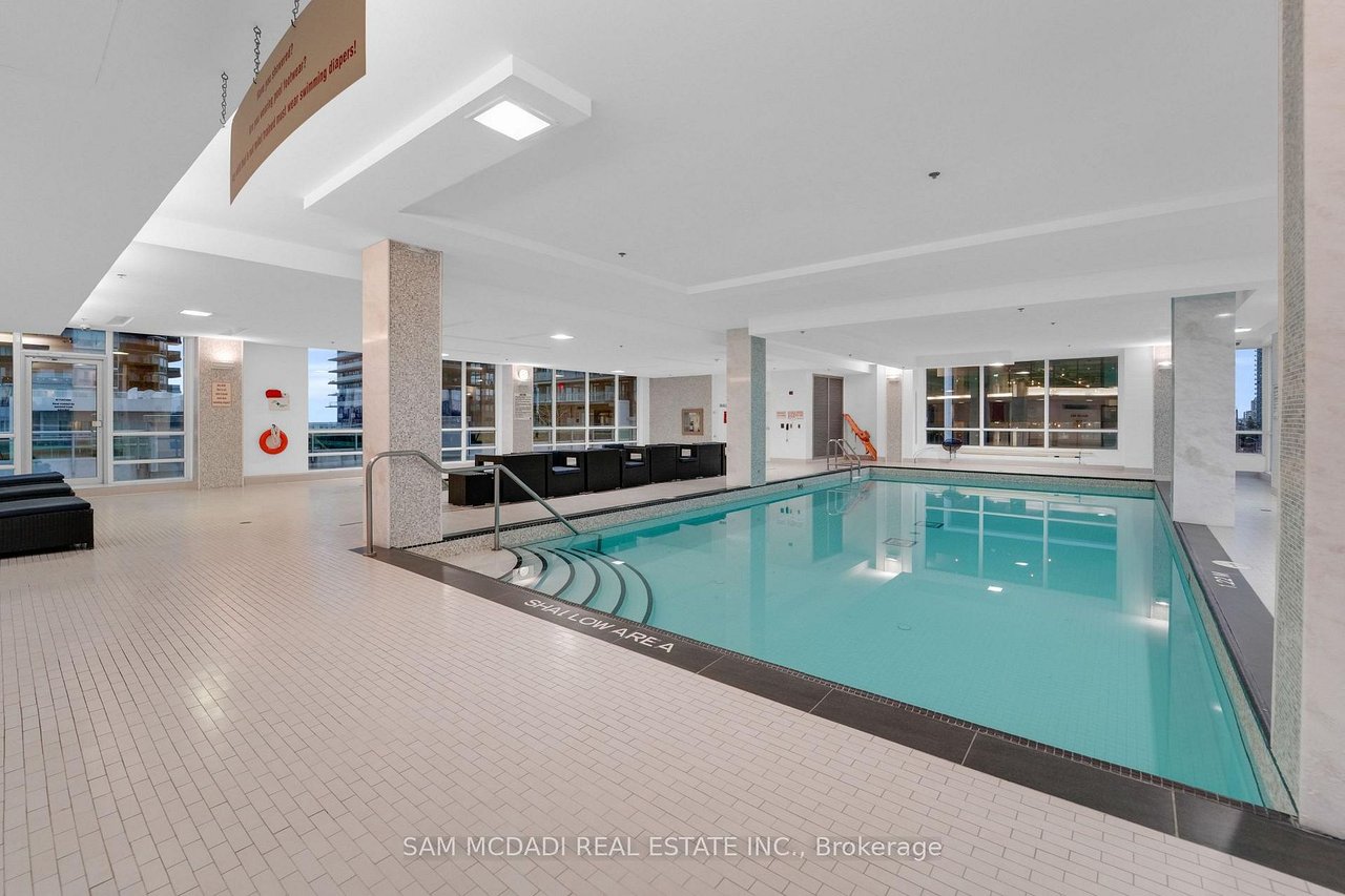 BROOKERS LANE LUXURY PENTHOUSE