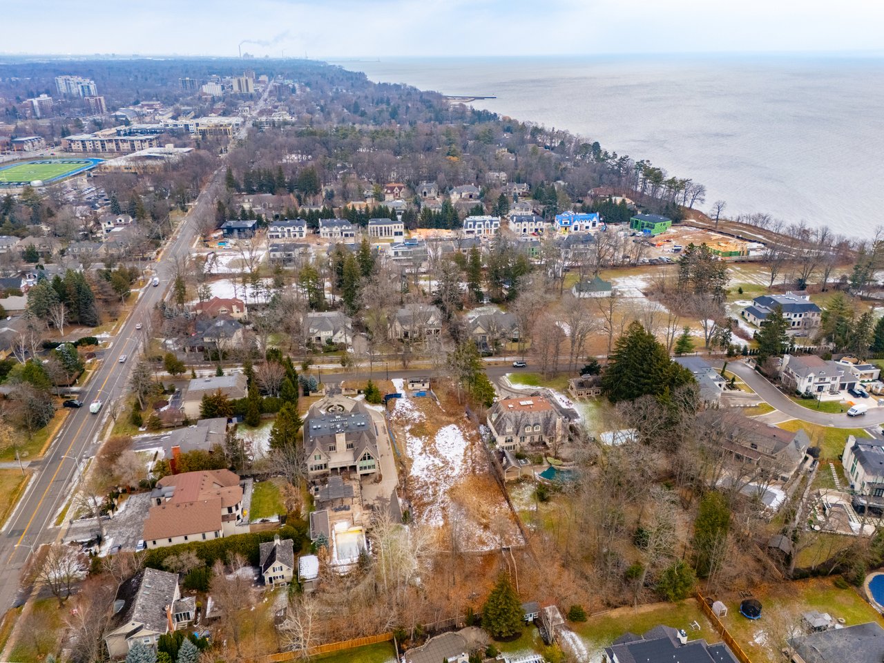 408 Lakeshore Road W, Oakville 