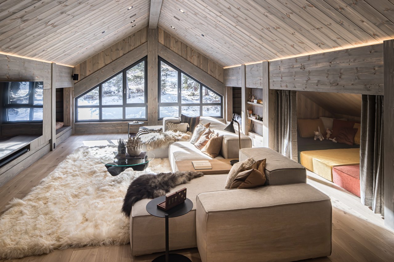 2673 Ousel Falls Road