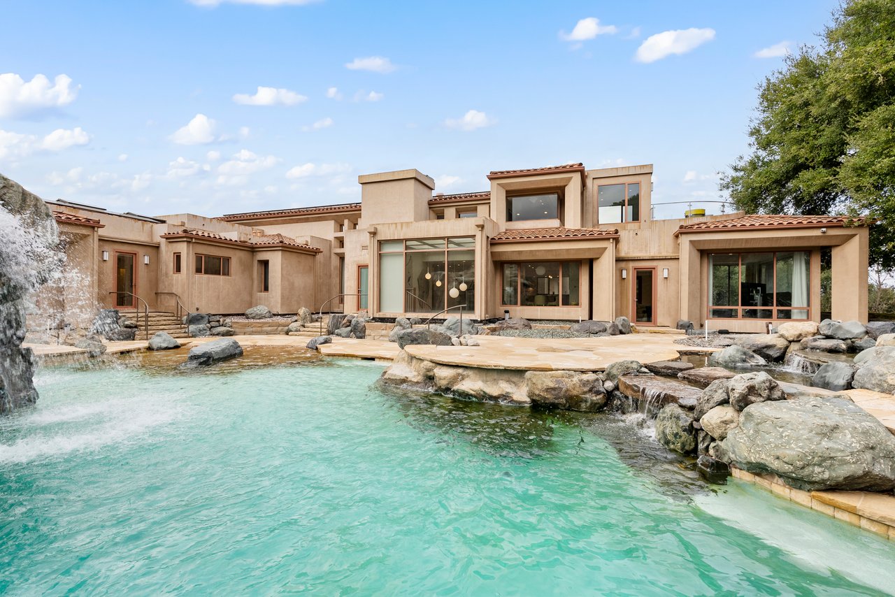 11481 Magdalena Rd