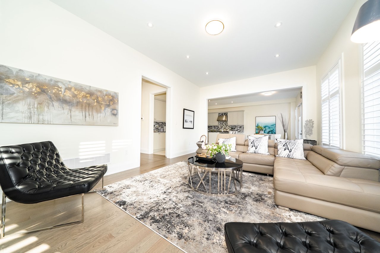 38 Bud Leggett Cres