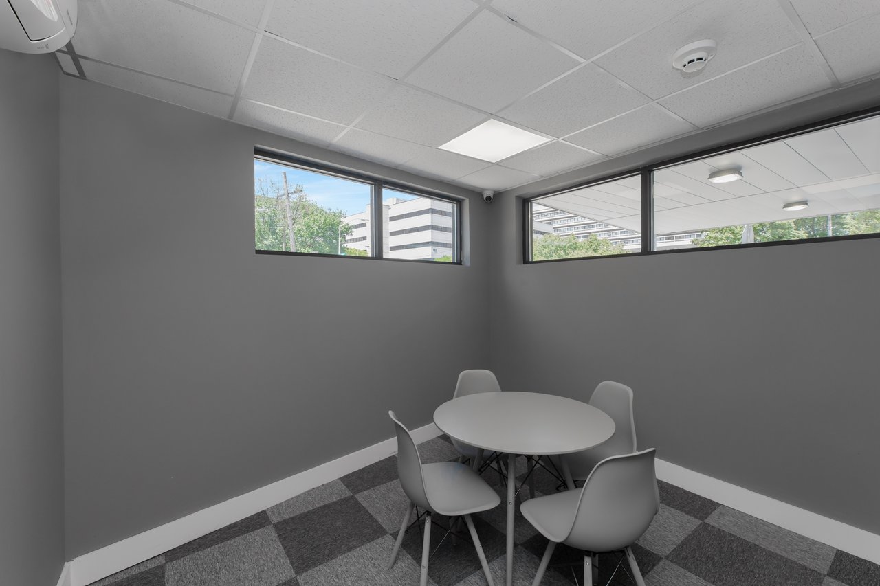 162-170 SOUTH ORANGE AVE Unit: 406