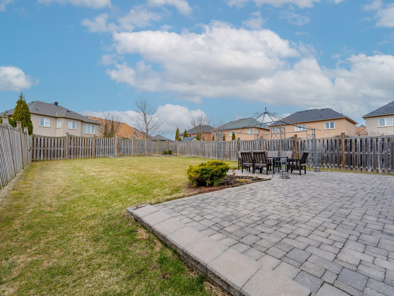 28 Grange Drive