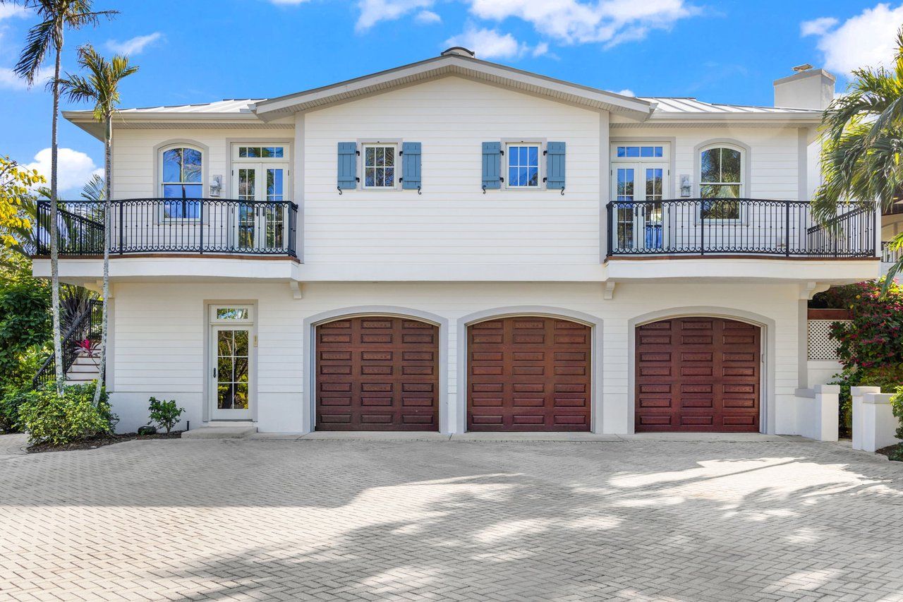 16475 Captiva Dr