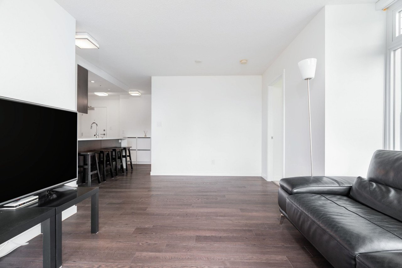 5665 Boundary Rd, #1206
