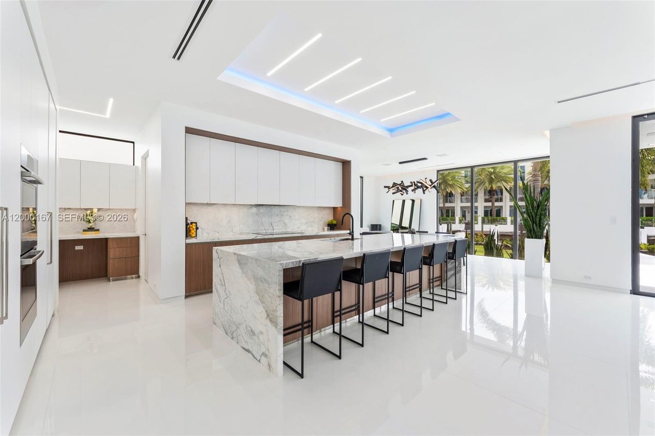 4232-e-tradewinds-avenue-lauderdale-waterfront-home-for-sale