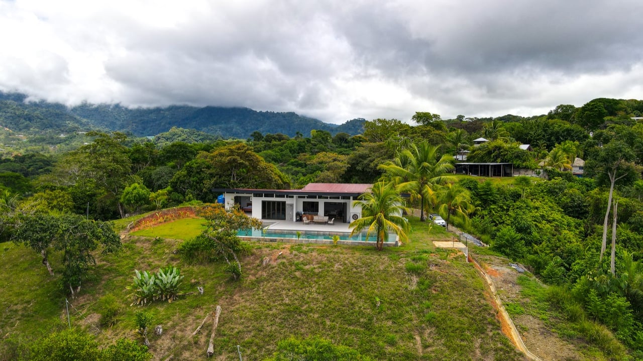 Spectacular Ocean View, Giant Resort Site, New Private Preserve Home perched on the Ojochal Front Ridge