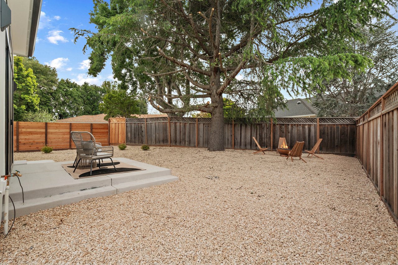 Sun Valley Court