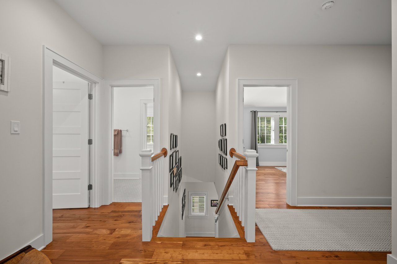 47118 Oak Avenue, Grand Beach, MI 49117