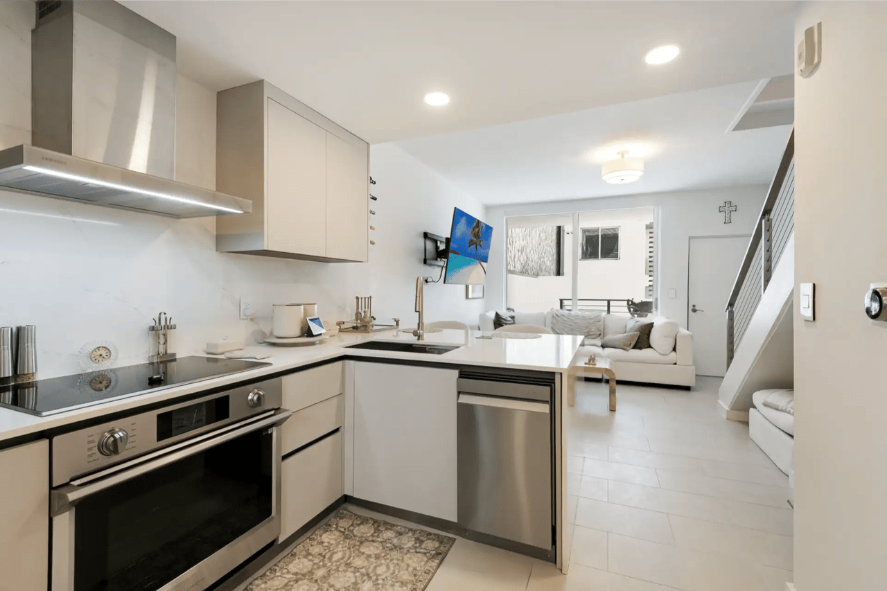 3339 Virginia Street # 316