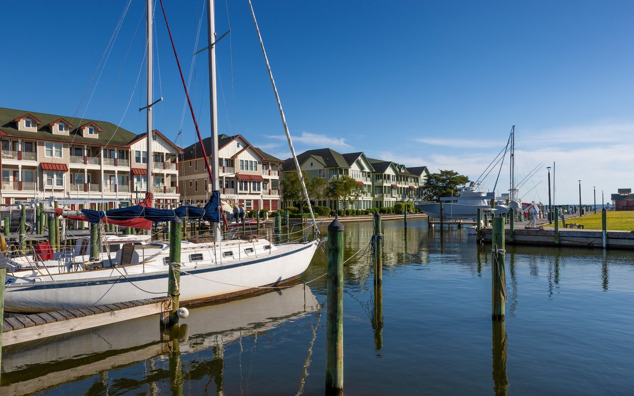Manteo