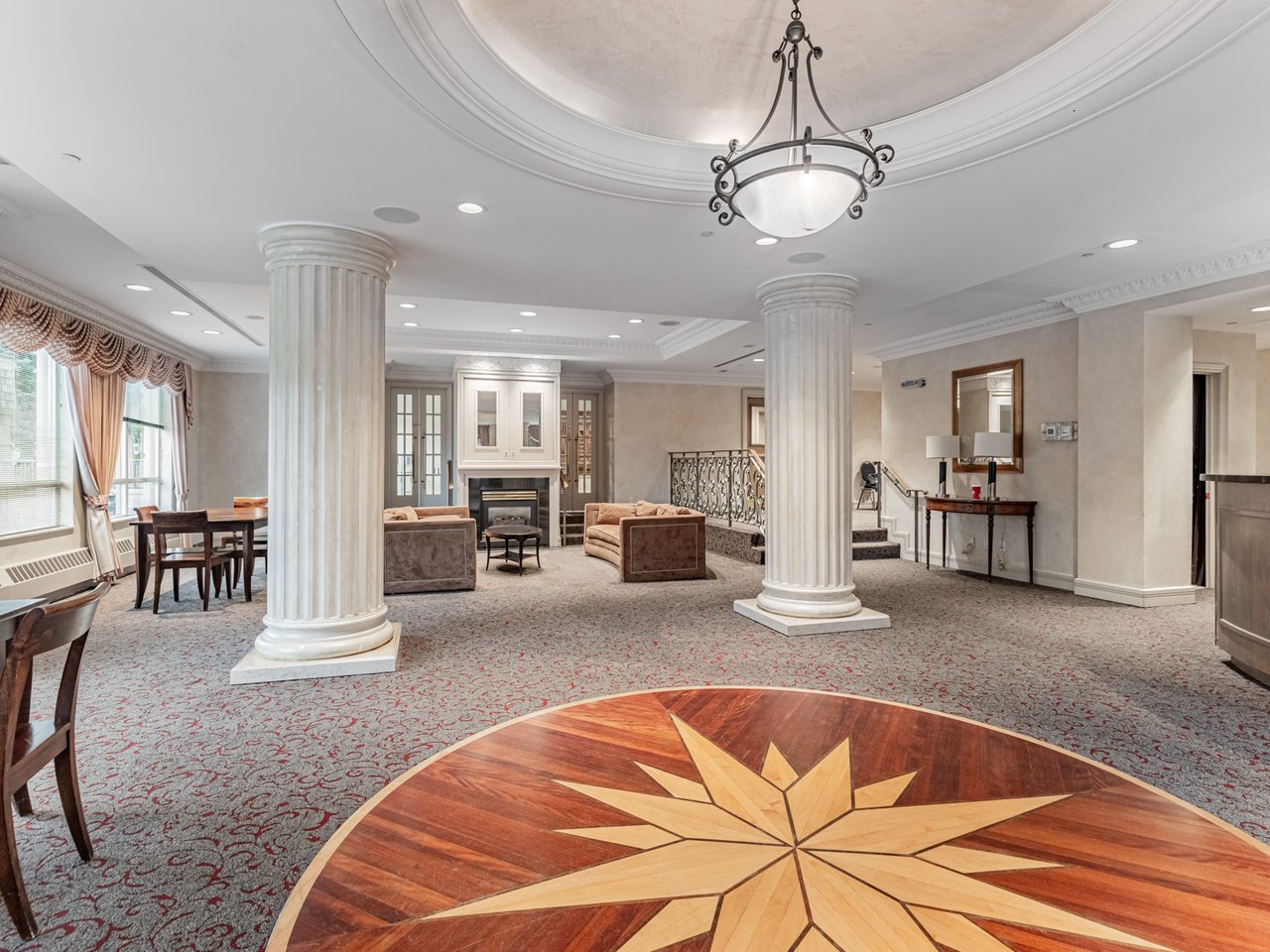 Prestigious Royal Arms Residence