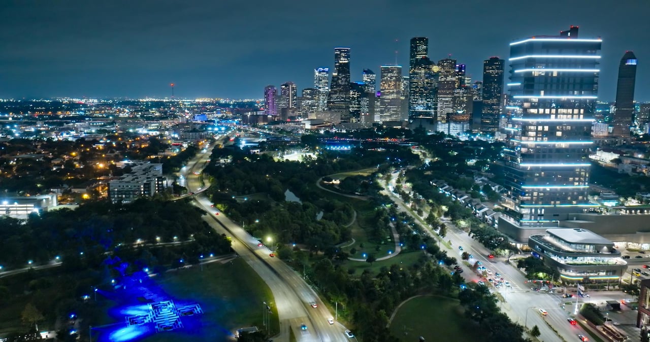 Midtown Houston homes for sale including modern condos and townhomes near Downtown Houston