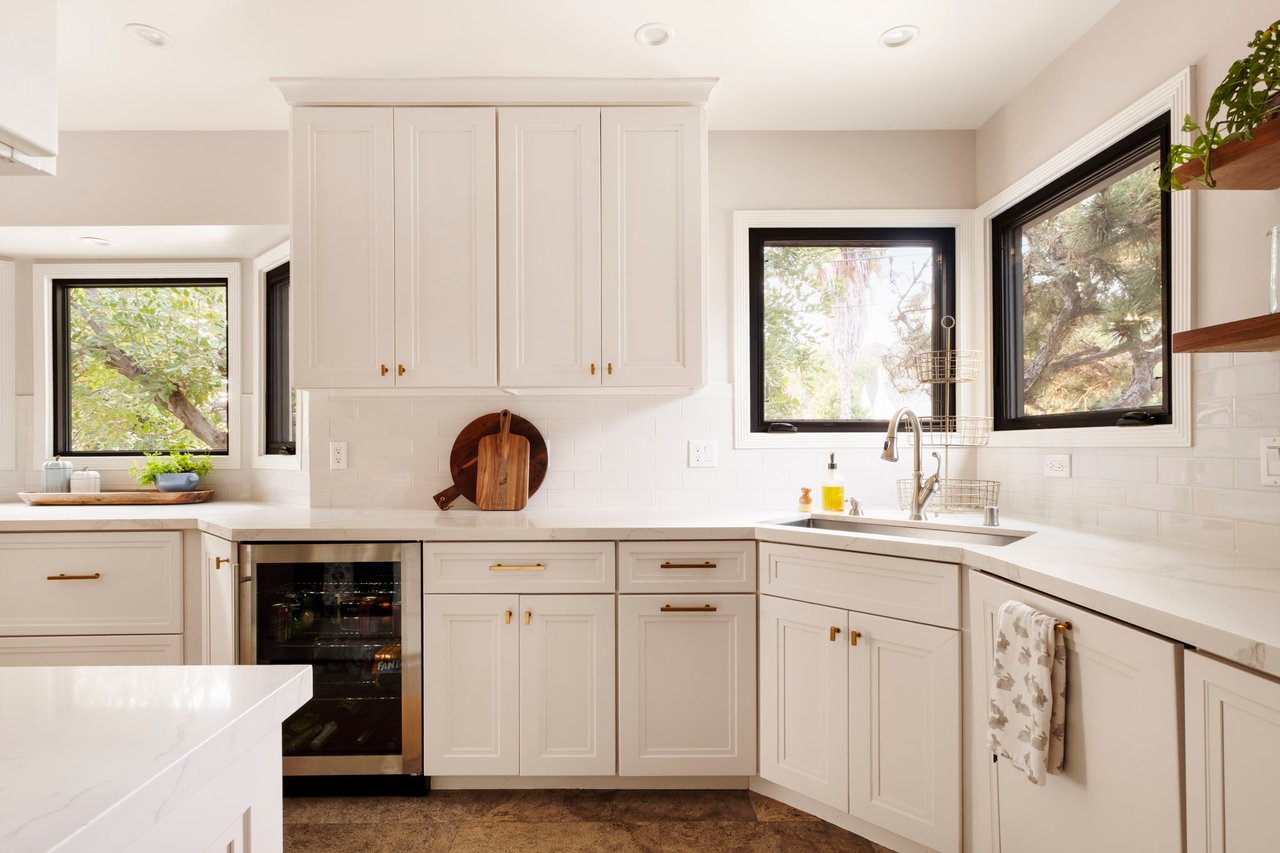 1274 Eagle Vista Drive