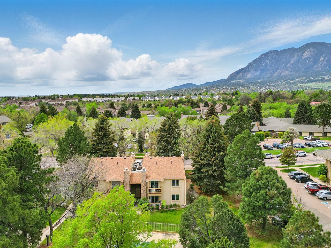 810 Tenderfoot Hill Road 201