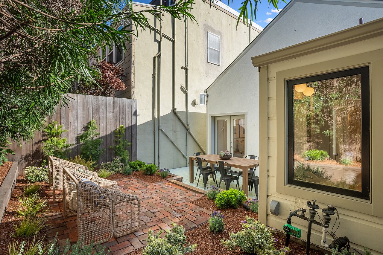 1504 Sanchez Street