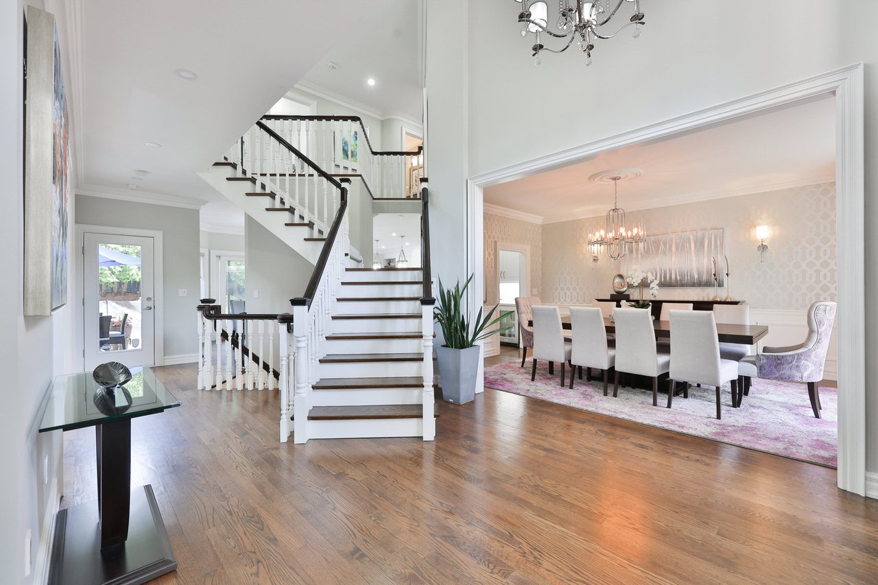 1277 Woodeden Dr