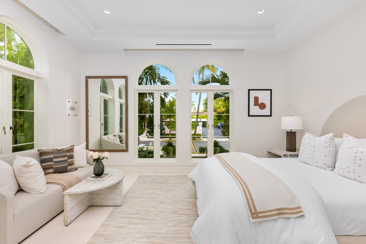 New Construction in Coveted Midtown