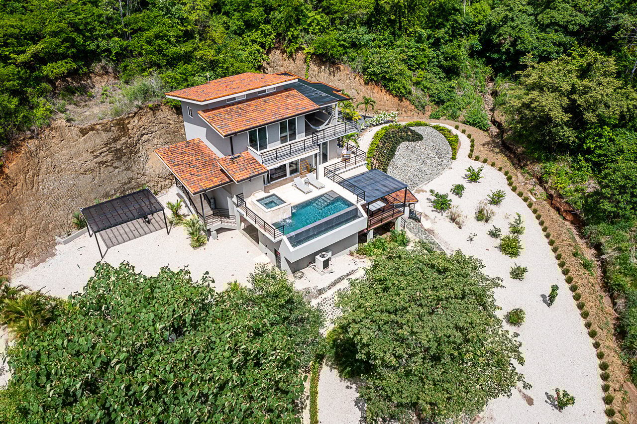 Casa Escondida & Casa Jungla, Miramar 47 | Dual Luxury Ocean-View Estate in Mar Vista, Playa Flamingo