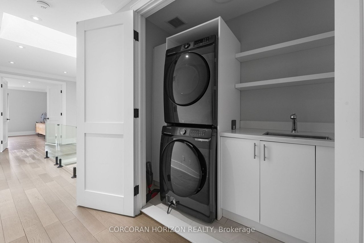 MIMICO LUXURY HOME